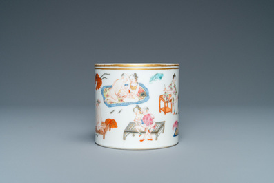 A Chinese famille rose 'erotical subject' brush pot, 1st half 19th C.