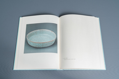 Illustrated catalogue of Sung Dynasty Porcelain in the National Palace Museum, quatre volumes, Taipei, 1973