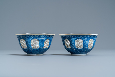 A pair of Chinese blue and white reticulated octagonal bowls, Kangxi