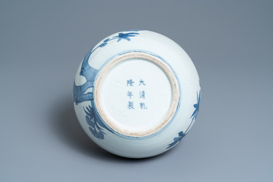 A Chinese blue and white 'tianqiu ping' 'nine peaches' vase, Qianlong mark, 20th C.