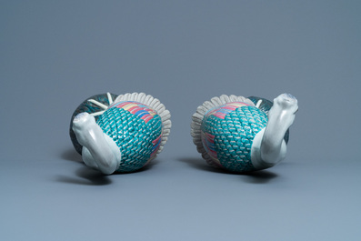 A pair of large Chinese famille rose models of cranes, 20th C.
