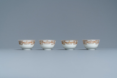 Un service &agrave; th&eacute; de 20 pi&egrave;ces en porcelaine de Chine famille rose pour le march&eacute; europ&eacute;en, Qianlong