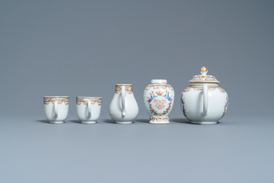 Un service &agrave; th&eacute; de 20 pi&egrave;ces en porcelaine de Chine famille rose pour le march&eacute; europ&eacute;en, Qianlong