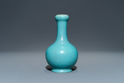 A Chinese robin's egg-glazed bottle vase, Qianlong mark, 19/20th C.