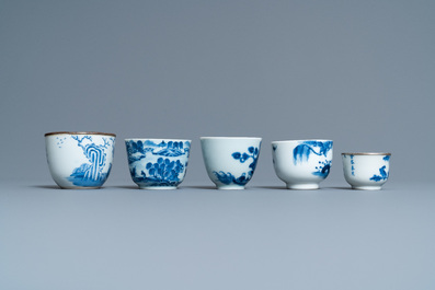 Five Chinese blue and white 'Bleu de Hue' cups for the Vietnamese market, 19th C.