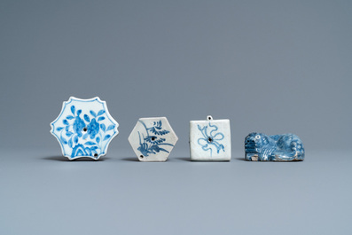 Seven Korean blue and white water droppers, 18/19th C.