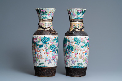 A pair of  Chinese Nanking famille rose crackle-glazed vases, 19th C.