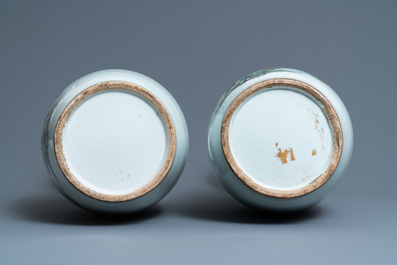 A pair of Chinese famille rose vases, 19/20th C.