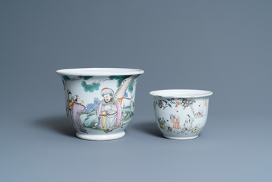 Twee Chinese qianjiang cai jardini&egrave;res, 19/20e eeuw