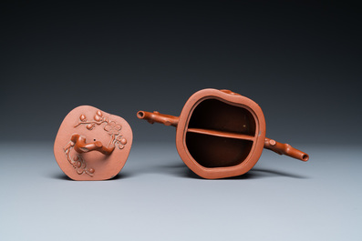 A Chinese Yixing stoneware two-spouted teapot with two compartments, Kangxi