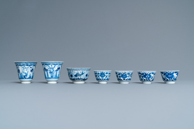 Een diverse collectie Chinees porselein, 19e eeuw