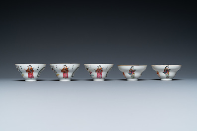 Elf Chinese famille rose 'Wu Shuang Pu' schotels en zes koppen, overwegend Daoguang merk en periode