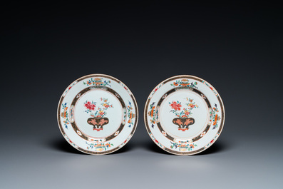 Eight Chinese famille rose plates and three famille verte cups, Kangxi/Qianlong