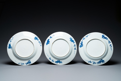 Vijf Chinese blauw-witte schotels en drie borden, Kangxi