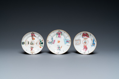 Elf Chinese famille rose 'Wu Shuang Pu' schotels en zes koppen, overwegend Daoguang merk en periode
