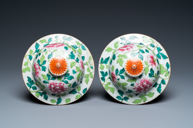 A pair of Chinese famille rose 'dragon and phoenix' vases, 19th C.