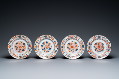 Twelve Chinese Imari-style plates, Kangxi/Qianlong