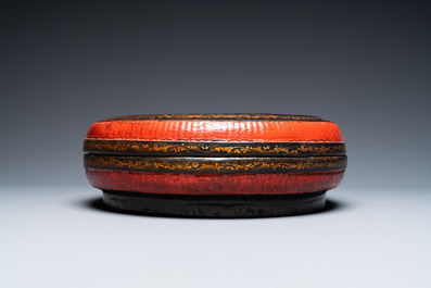 A large Chinese lacquered box and cover for the Vietnamese market, 18/19th C.