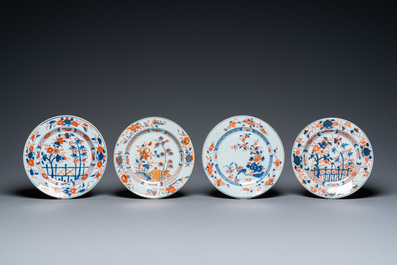 Twelve Chinese Imari-style plates, Kangxi/Qianlong