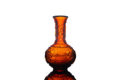 A Chinese Islamic market Beijing glass vase inscribed 'Allah' and 'Muhammad the Prophet', 18/19th C.