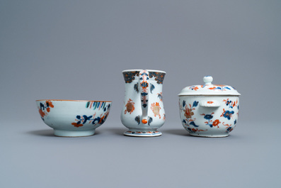 A Chinese Imari-style porringer, a mug, a bowl and five cups and saucers, Kangxi/Qianlong