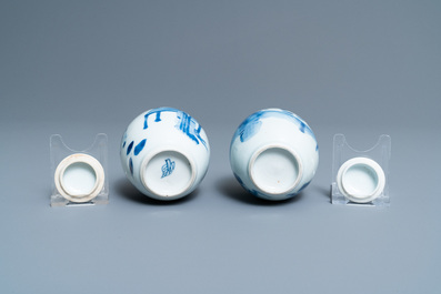 Two Chinese blue and white tea caddies and covers, Kangxi