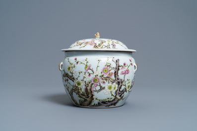 A Chinese famille rose 'kamcheng' bowl and cover with prunus flowers, Jiaqing mark, 19th C.