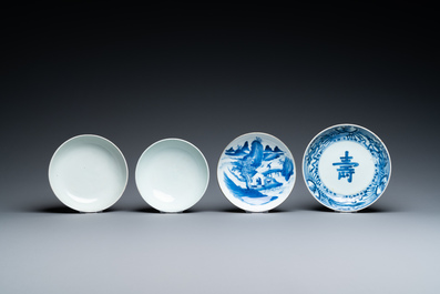 Vier Chinese blauw-witte 'Bleu de Hue' borden voor de Vietnamese markt, 19e eeuw