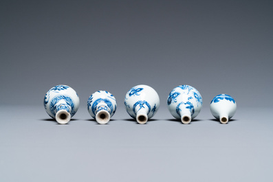 Une collection vari&eacute;e en porcelaine de Chine en bleu et blanc, famille rose et de style Imari, Kangxi/Qianlong