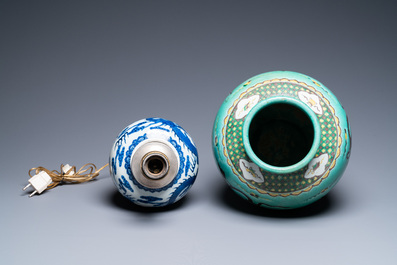 Two Chinese blue and white and famille verte dishes and two vases, Kangxi and later