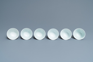Six Chinese blue and white cups and saucers, 19th C.