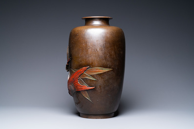 A large Japanese bronze 'koi' vase, Meiji, 19th C.