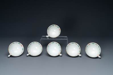 A Chinese Canton famille verte 14-piece tea service in presentation box, 19th C.