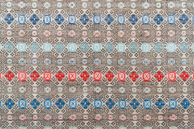 Un panneau en broderie de soie figurant Lu Dongbin, Chine, 18/19&egrave;me