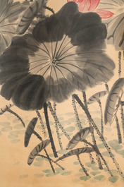 Lou Shibai (1918-2010), encre et couleurs sur papier: 'Fleurs de lotus'