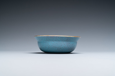 A Chinese robin's egg-glazed bowl, 18/19th C.