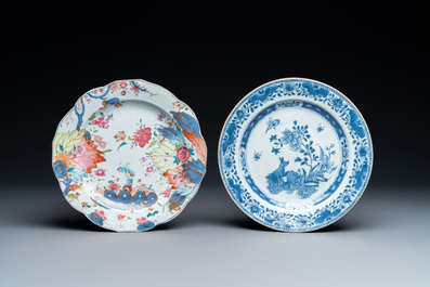A Chinese famille rose 'pseudo tobacco leaf' plate and a blue and white 'rabbits' plate, Qianlong