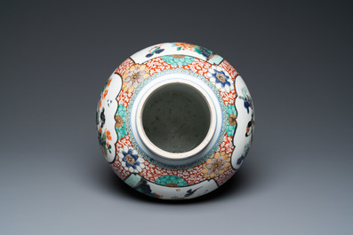 A Chinese famille verte vase with birds near flowery branches, Kangxi