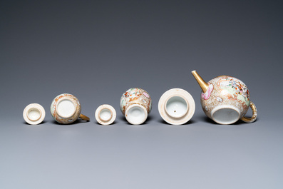 A Chinese famille rose 18-piece 'rabbit hunt' tea service, Qianlong
