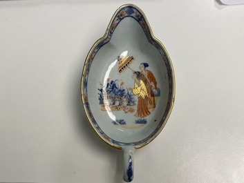 A Chinese Imari-style 'Dames au Parasol' sauceboat after Cornelis Pronk, Qianlong