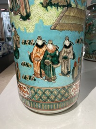 A Chinese cylindrical famille verte turquoise-ground vase, 19th C.
