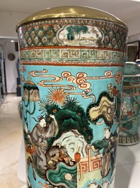 A Chinese cylindrical famille verte turquoise-ground vase, 19th C.