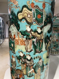 A Chinese cylindrical famille verte turquoise-ground vase, 19th C.