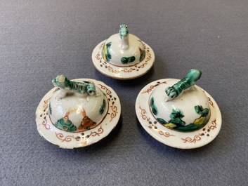 A Chinese famille verte five-piece garniture, Kangxi mark, 19th C.