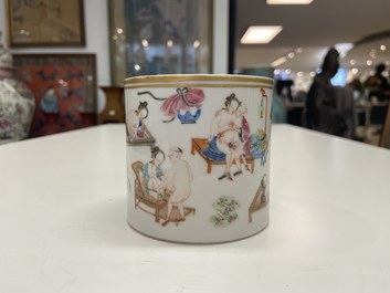 A Chinese famille rose 'erotical subject' brush pot, 1st half 19th C.