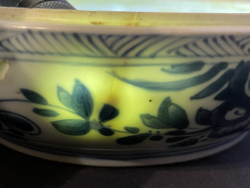 A Chinese blue and white box and cover, Kangxi
