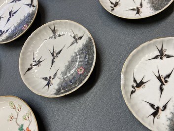 Zeven Chinese famille rose schotels, een theepot en een dekseldoos, 19e eeuw