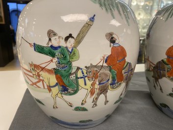 Een paar Chinese wucai dekselpotten, Wanli merk, 19e eeuw