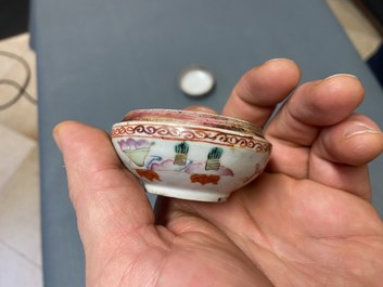 A Chinese Dayazhai yellow-ground bowl and two seal paste boxes, 19th C.