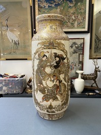 A pair of tall Japanese Satsuma vases, Meiji, 19th C.
